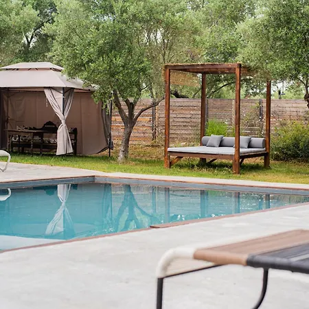 Pefkon * أفيتوس