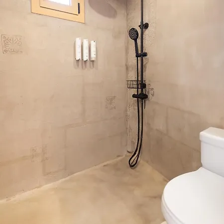 Pefkon Otel Afytos